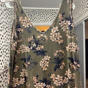 American Eagle tank top!